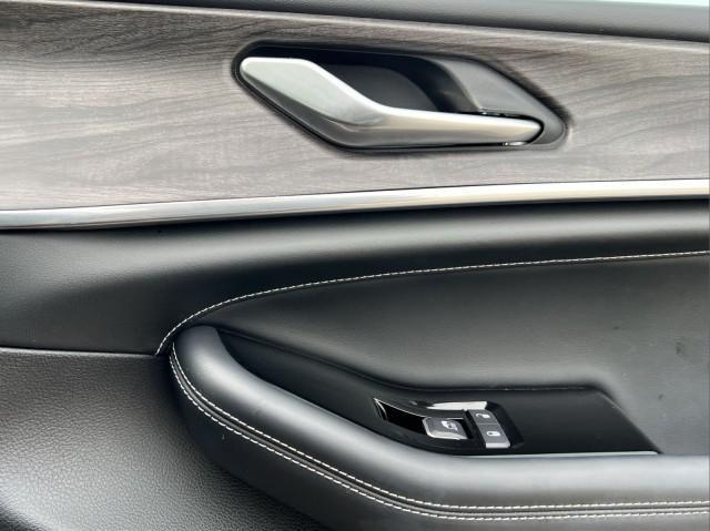 used 2023 Jeep Grand Cherokee car, priced at $34,777