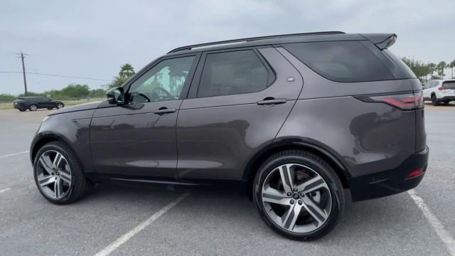 new 2024 Land Rover Discovery car, priced at $71,525