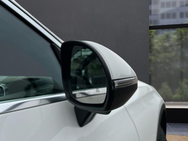 used 2024 Mercedes-Benz GLC 300 car, priced at $35,277