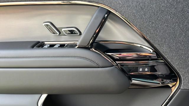 new 2025 Land Rover Range Rover Sport car