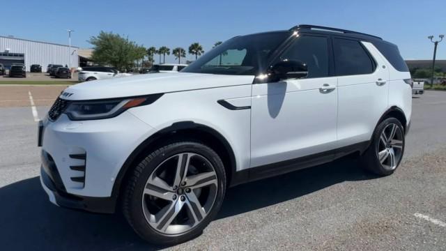 new 2024 Land Rover Discovery car, priced at $71,458