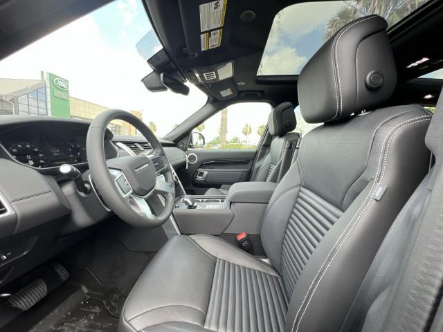 new 2025 Land Rover Discovery car, priced at $67,293
