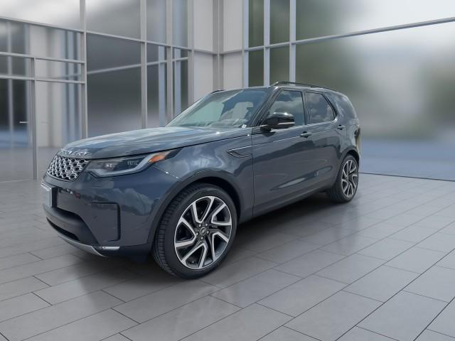 new 2025 Land Rover Discovery car, priced at $67,293