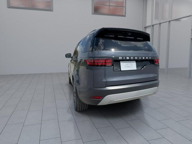 new 2025 Land Rover Discovery car, priced at $67,293