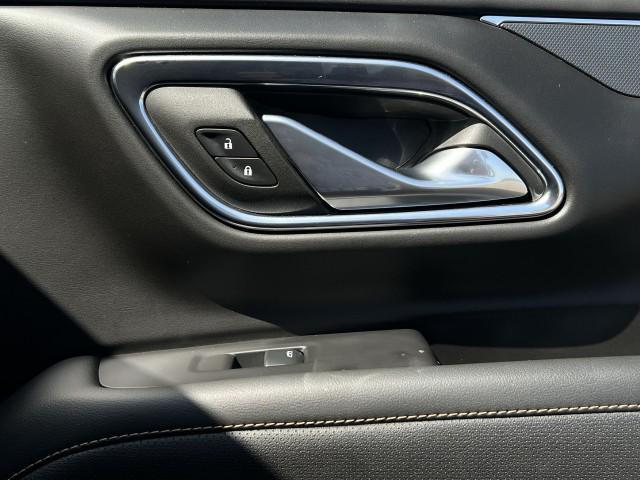 used 2024 GMC Yukon car, priced at $64,995