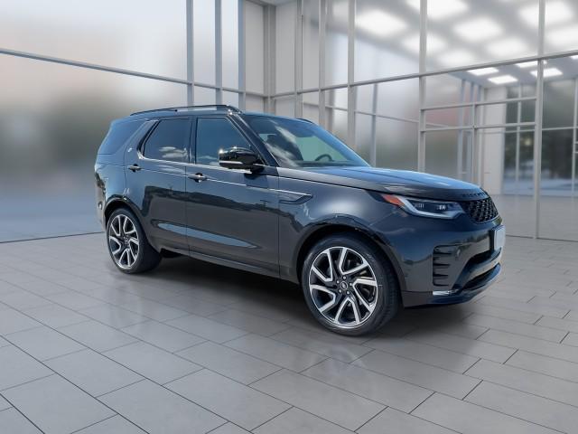 new 2025 Land Rover Discovery car, priced at $70,568