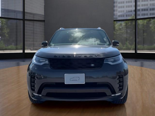 new 2025 Land Rover Discovery car, priced at $70,568