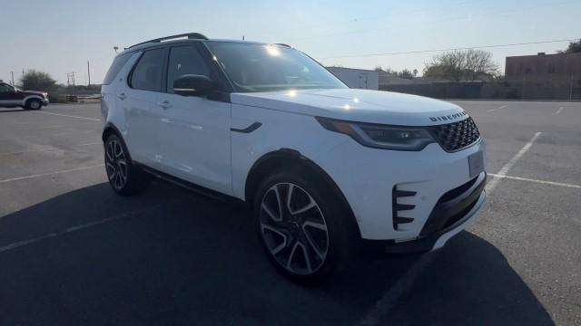 new 2025 Land Rover Discovery car, priced at $70,643