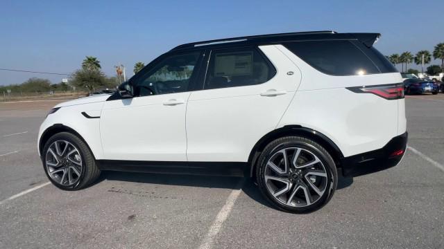 new 2025 Land Rover Discovery car, priced at $70,643