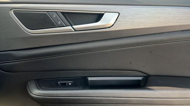 used 2025 Volkswagen Atlas Cross Sport car, priced at $32,295