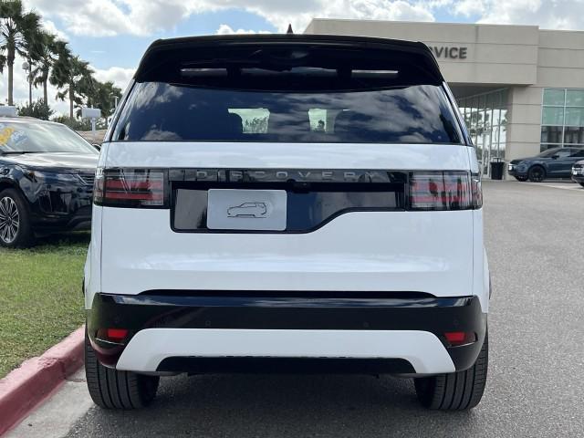 new 2025 Land Rover Discovery car, priced at $70,643