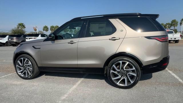 new 2025 Land Rover Discovery car, priced at $71,593