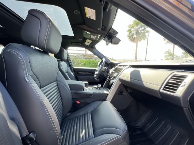 new 2025 Land Rover Discovery car, priced at $69,793