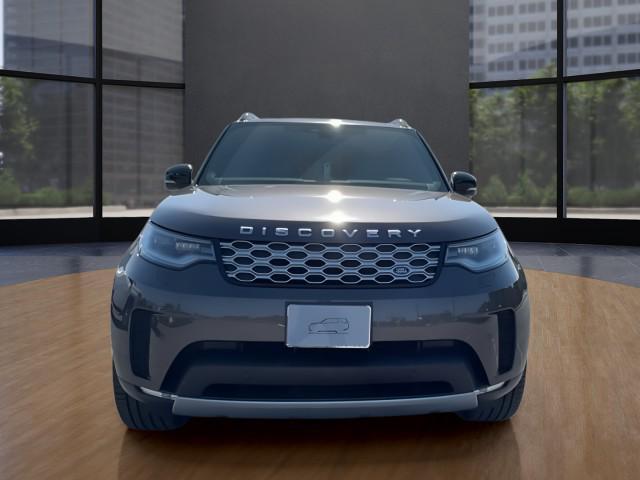 new 2025 Land Rover Discovery car, priced at $69,793