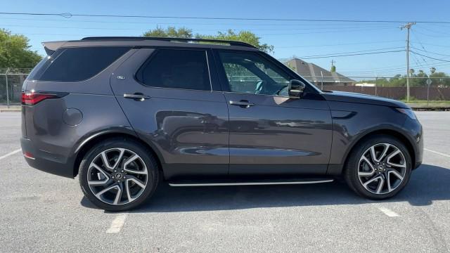 new 2025 Land Rover Discovery car, priced at $69,793