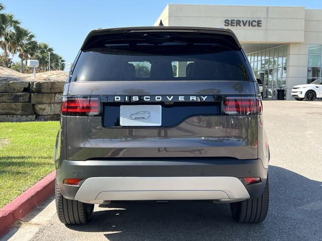 new 2025 Land Rover Discovery car, priced at $69,793