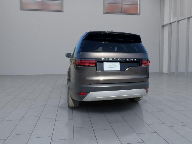 new 2025 Land Rover Discovery car, priced at $69,793