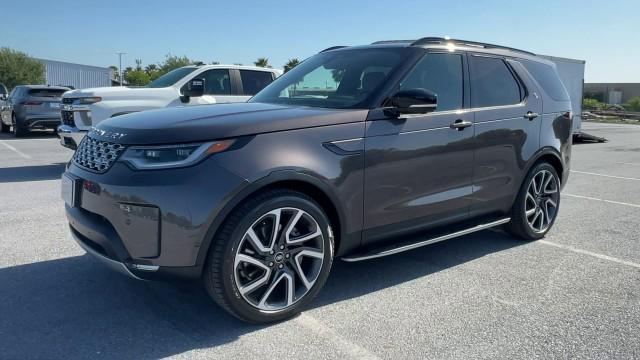 new 2025 Land Rover Discovery car, priced at $69,793