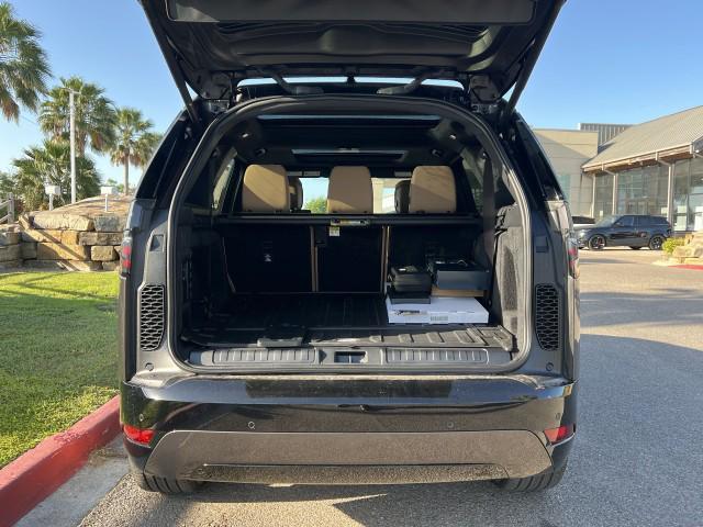 new 2025 Land Rover Discovery car, priced at $71,743