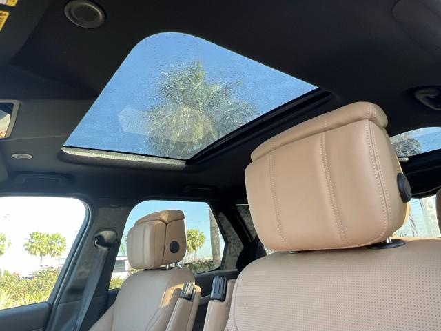 new 2025 Land Rover Discovery car, priced at $71,743
