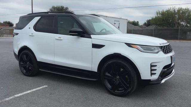 new 2025 Land Rover Discovery car, priced at $80,525