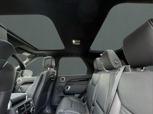 new 2025 Land Rover Discovery car, priced at $67,293