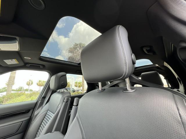 new 2025 Land Rover Discovery car, priced at $67,293