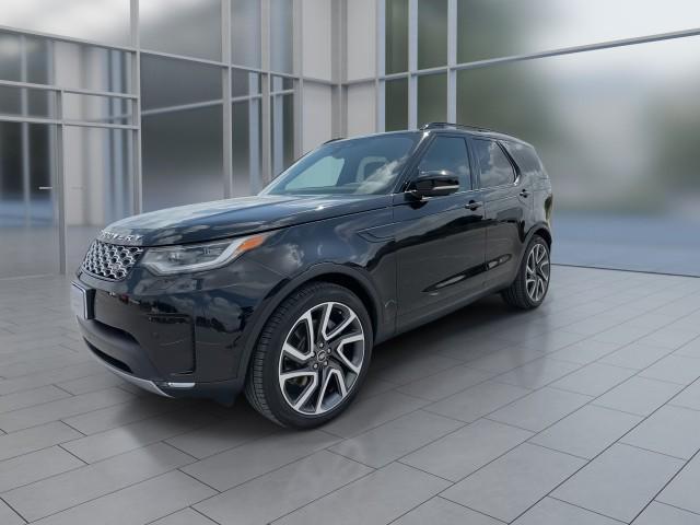 new 2025 Land Rover Discovery car, priced at $67,293