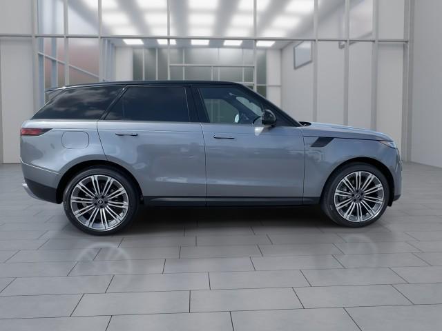 new 2025 Land Rover Range Rover Sport car, priced at $91,955