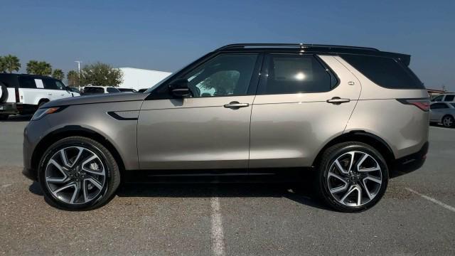 new 2025 Land Rover Discovery car, priced at $71,593