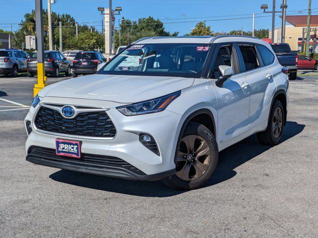 used 2023 Toyota Highlander Hybrid car, priced at $42,863