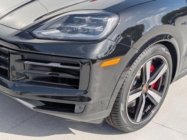new 2025 Porsche Cayenne car, priced at $132,455