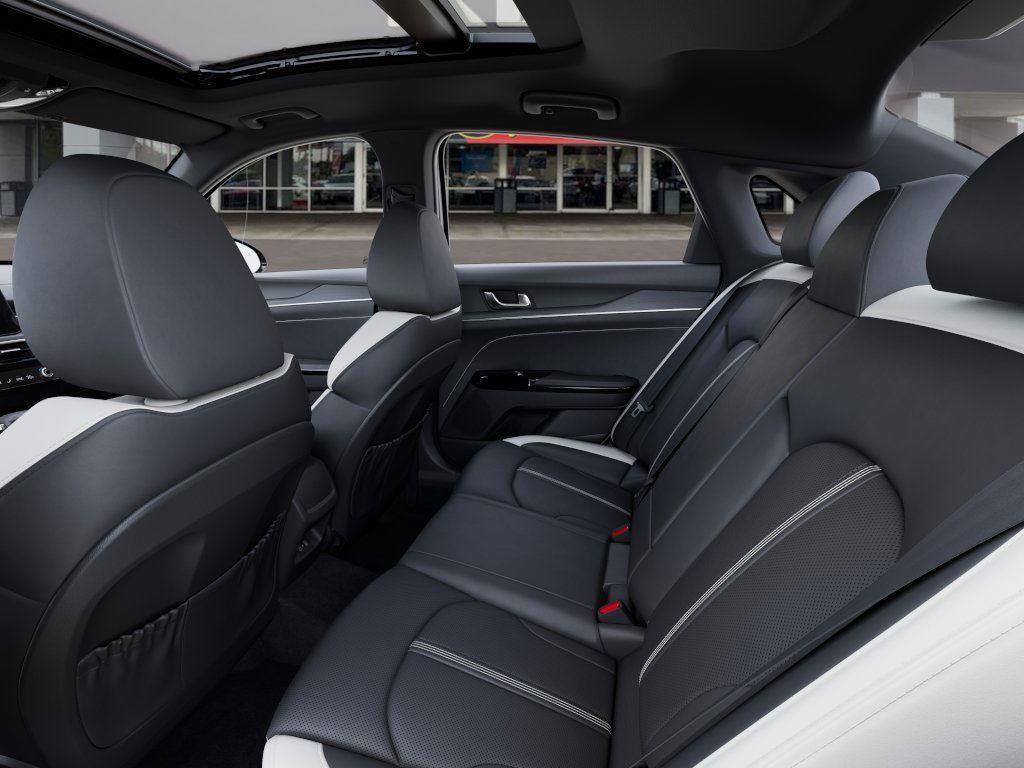 new 2025 Kia K5 car, priced at $30,404