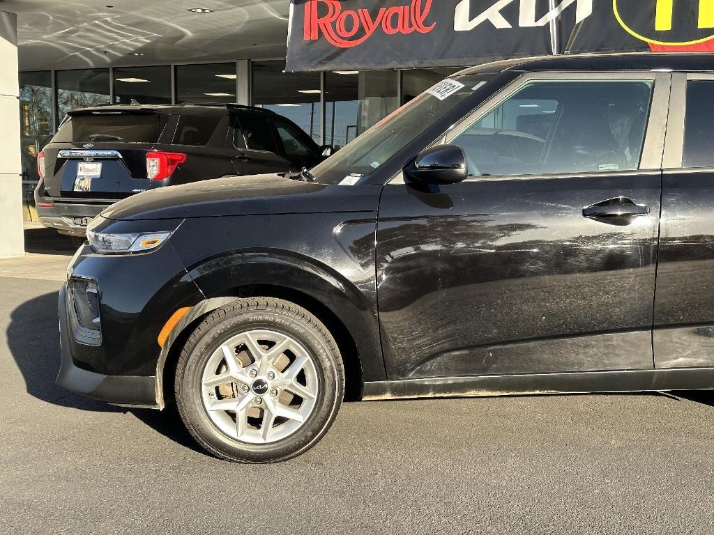 used 2022 Kia Soul car, priced at $16,990