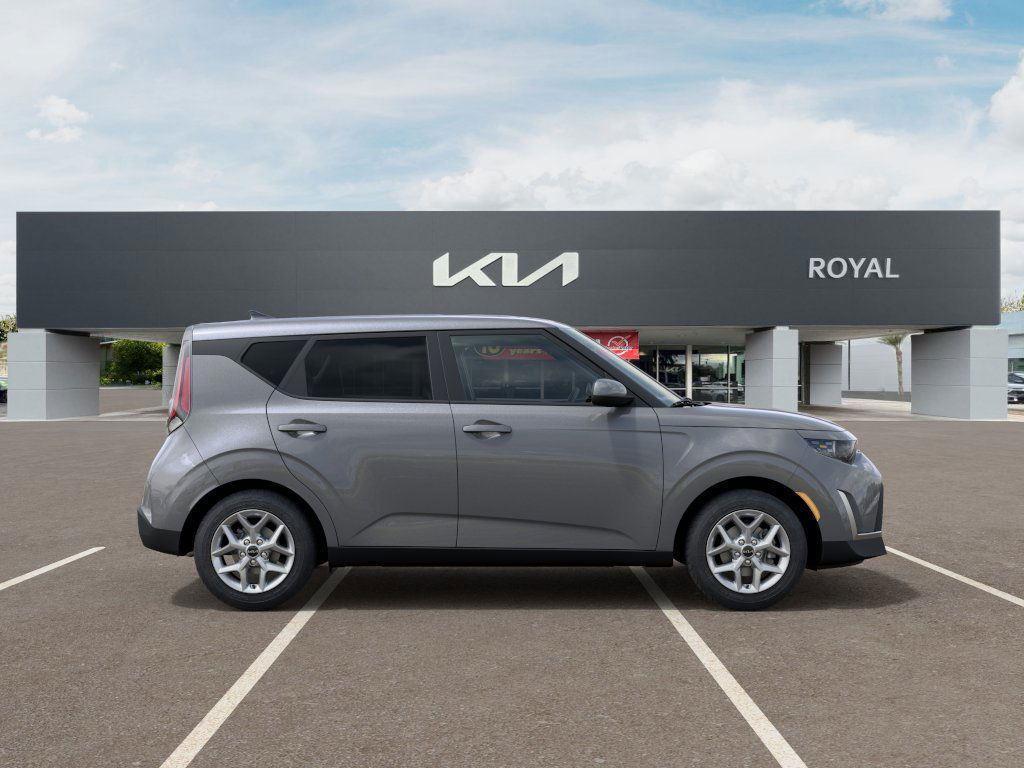 new 2025 Kia Soul car, priced at $21,637