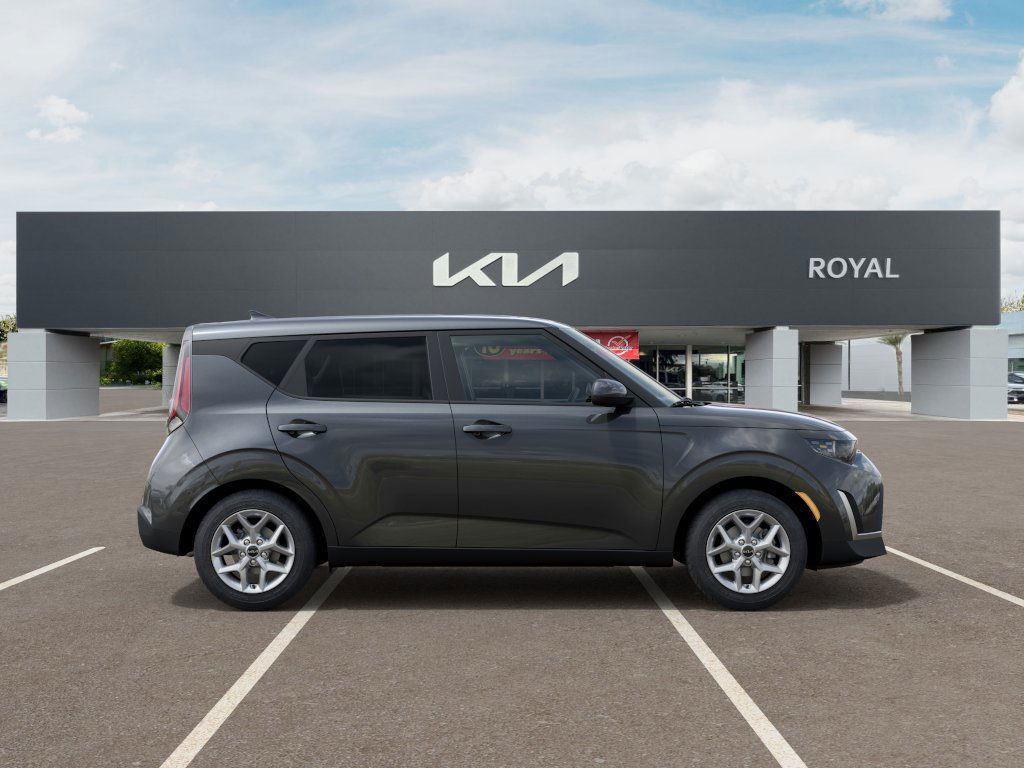 new 2025 Kia Soul car, priced at $22,260