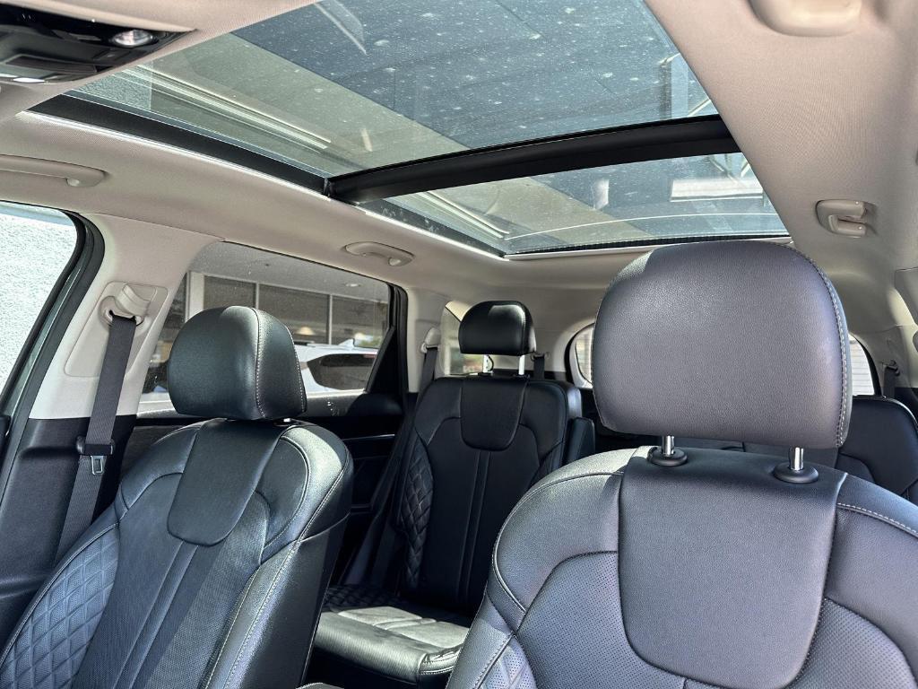 used 2022 Kia Sorento car, priced at $31,320