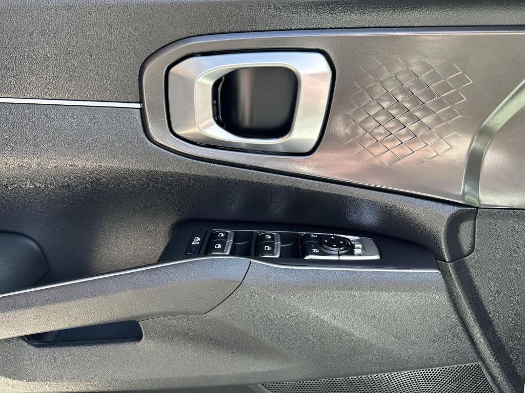 used 2022 Kia Sorento car, priced at $26,990