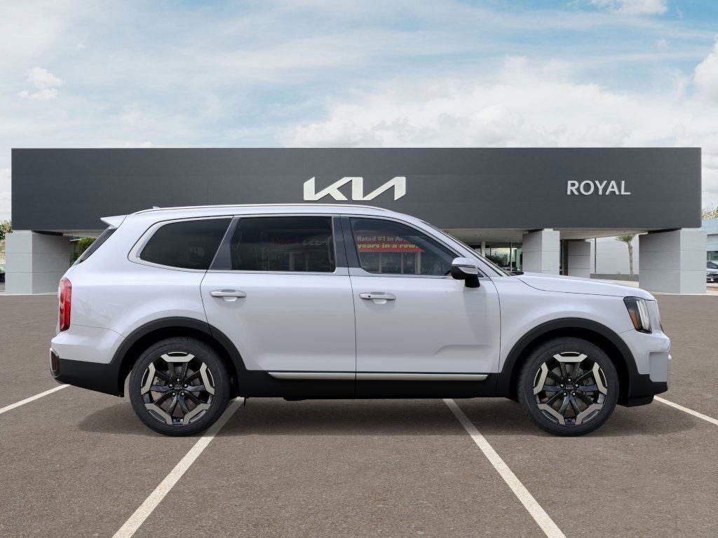 new 2025 Kia Telluride car, priced at $40,279