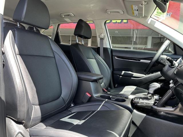 used 2025 Kia Seltos car, priced at $29,990
