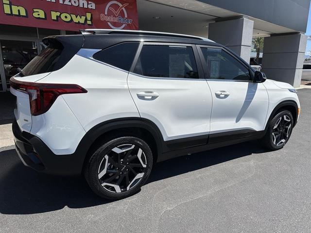 used 2025 Kia Seltos car, priced at $29,990