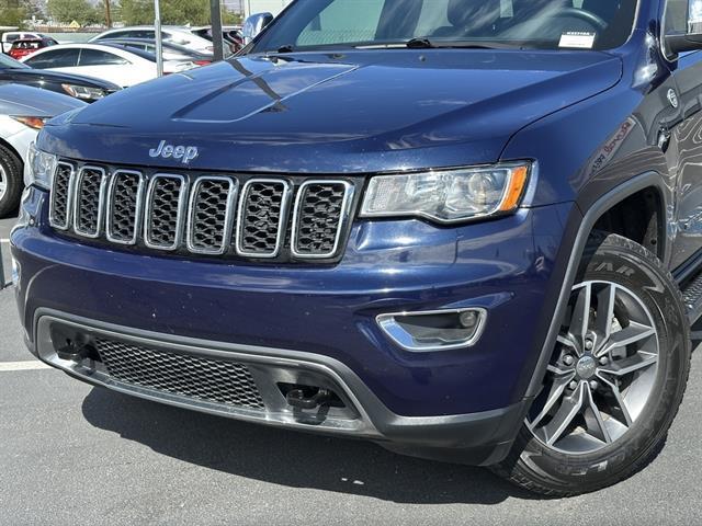 used 2017 Jeep Grand Cherokee car, priced at $15,390