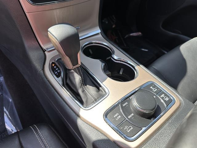 used 2017 Jeep Grand Cherokee car, priced at $15,390