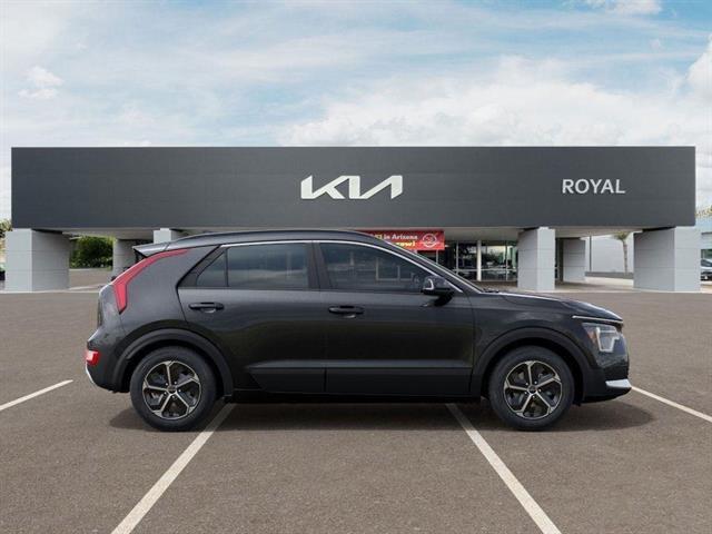 new 2025 Kia Niro car, priced at $27,224