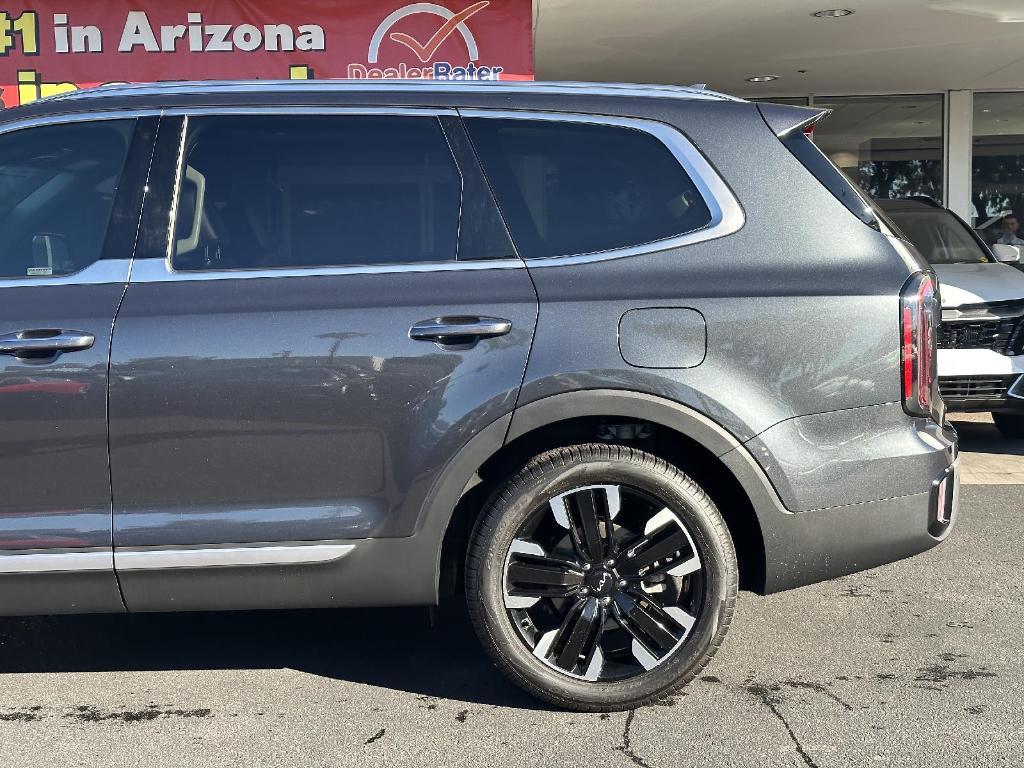 used 2024 Kia Telluride car, priced at $42,725