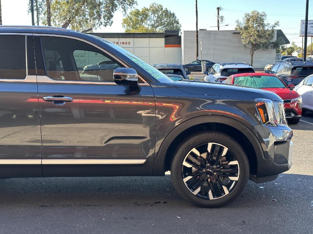 used 2024 Kia Telluride car, priced at $42,490