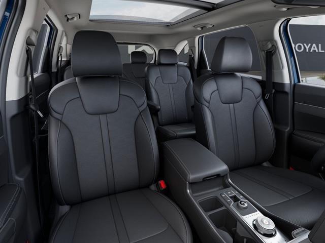 new 2025 Kia Sorento Hybrid car, priced at $37,049
