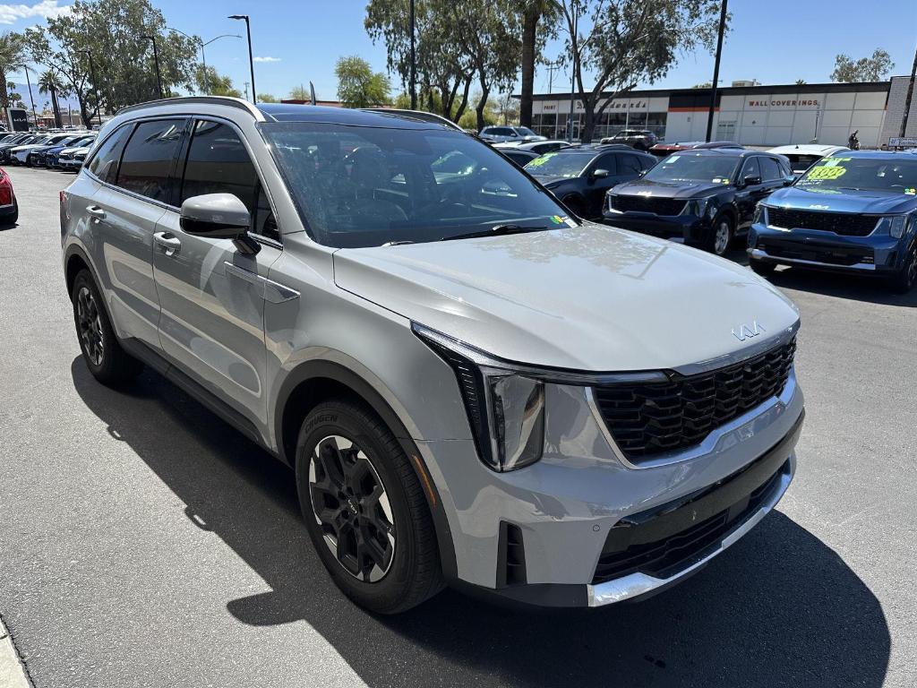 used 2025 Kia Sorento car, priced at $36,590