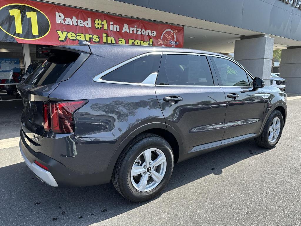 used 2025 Kia Sorento car, priced at $27,990