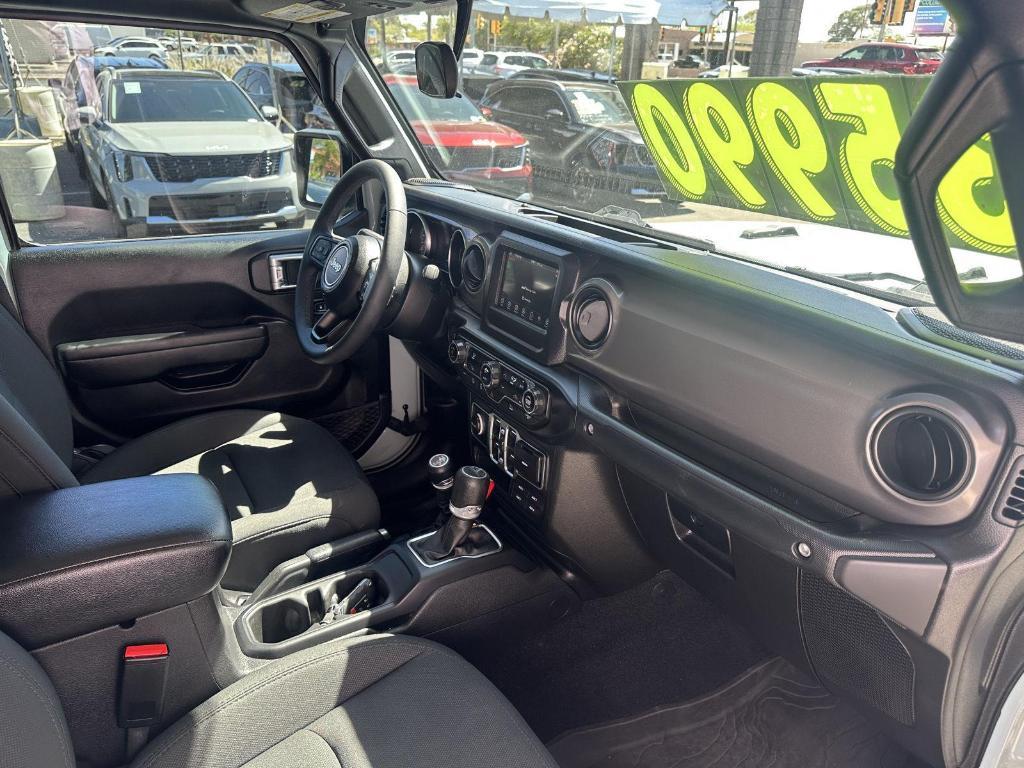 used 2023 Jeep Gladiator car, priced at $32,990
